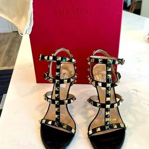 Authentic Valentino Garavani Rockstud T Sandal Heels